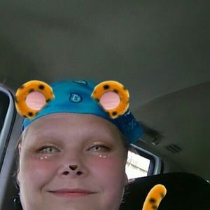 Meet your Posher, Sherry